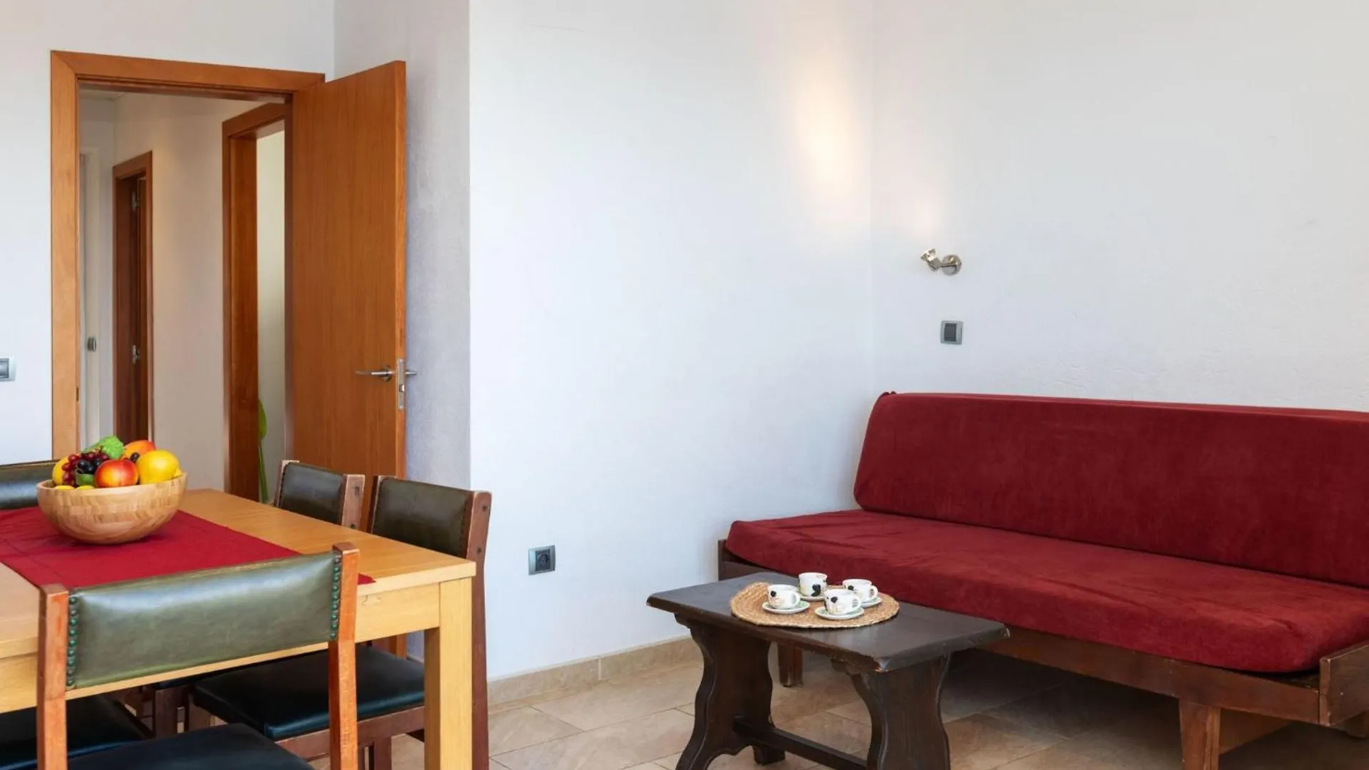 Apartment Mar I Muntanya-4 By Interhome リャンサ